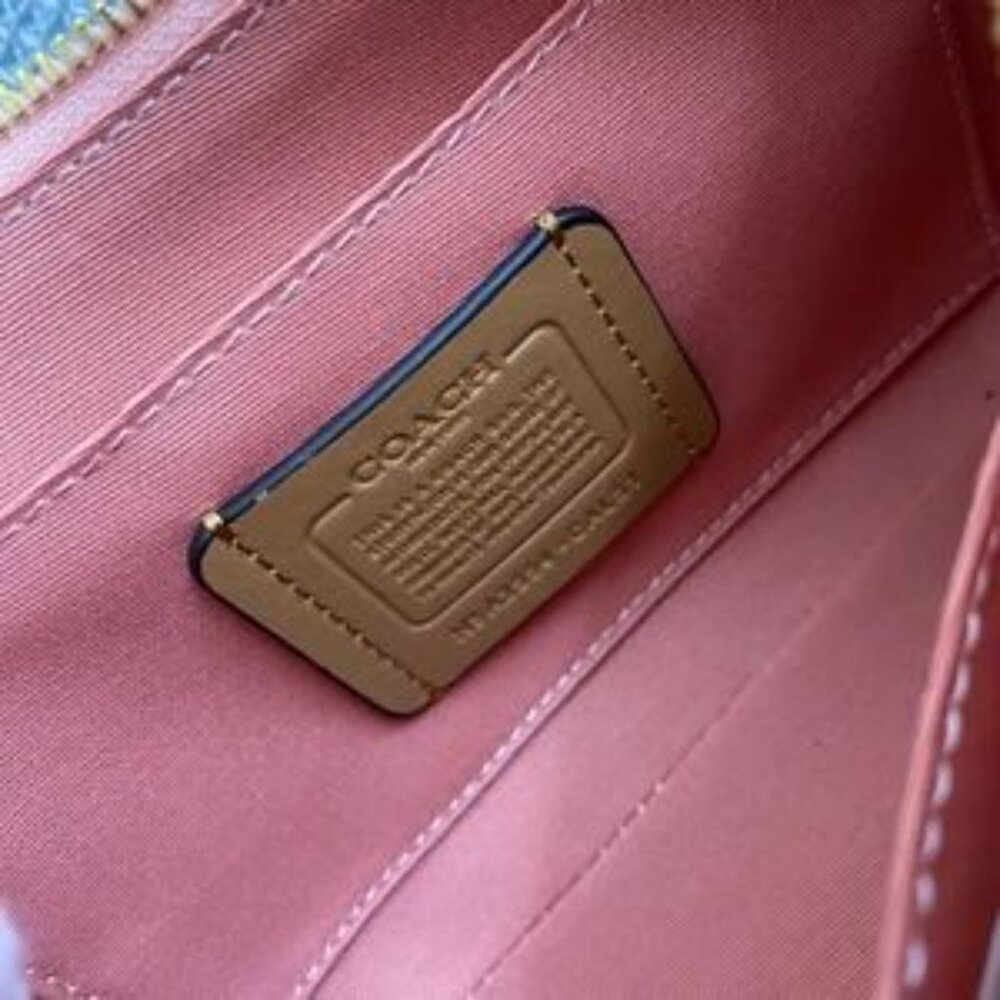 COACH TERI SHOULDER BAG IN SIGNATURE CANVAS - Picture 5 of 5